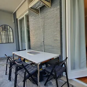 https://heart-milan-apartments-fashion-district.italymilanhotels.net