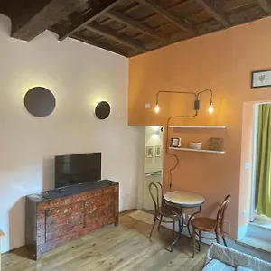 https://domus-remi.it-romehotels.com